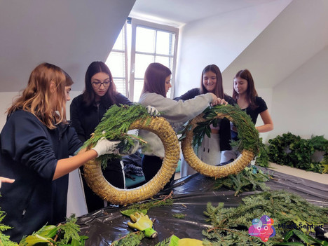 Začetki izdelave venčkov